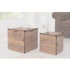 Stílusos asztalok Timber masszív fa kockák